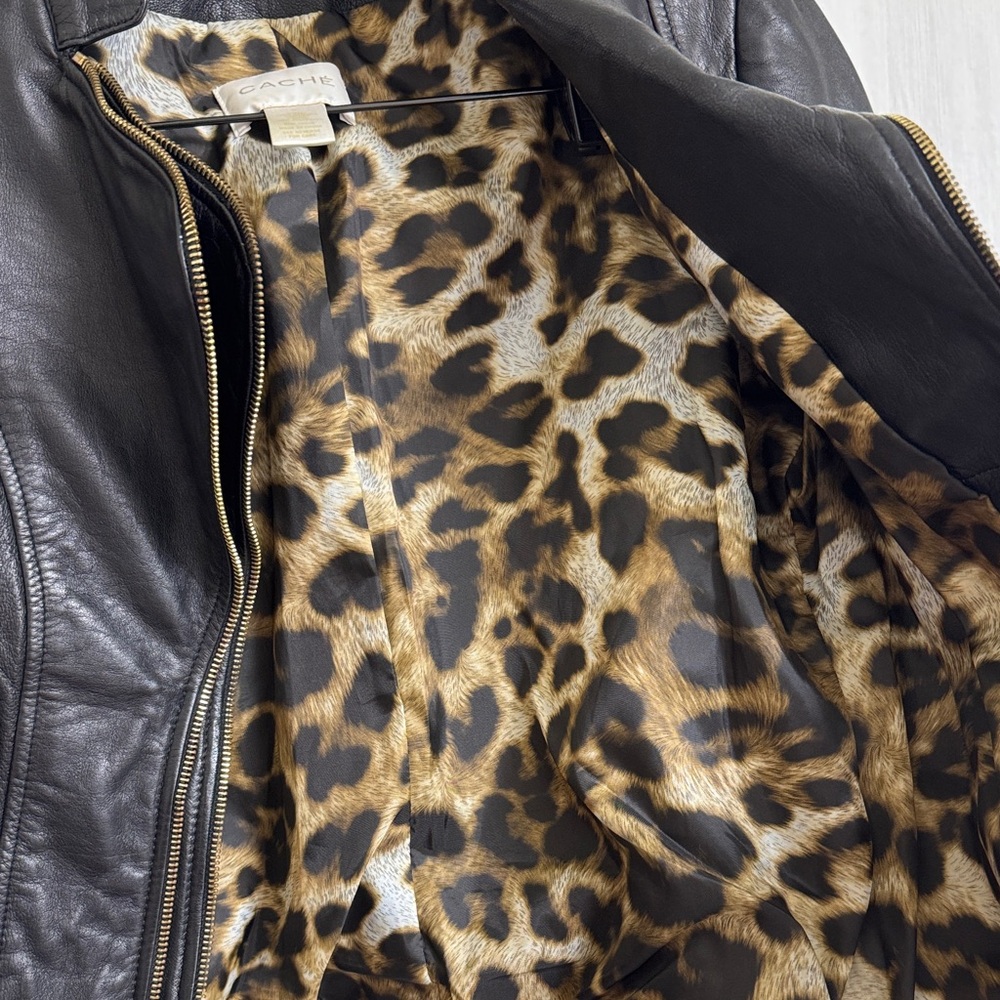 Cache Black Leather Jacket with Leopard Lining - Picture 9 of 9